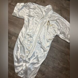 Elegant Satin Groom’s Robe